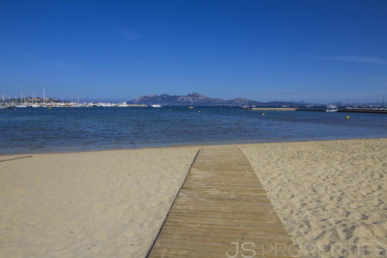 Appartamento Seafront Ap Acuario Port de Pollença Esterno foto